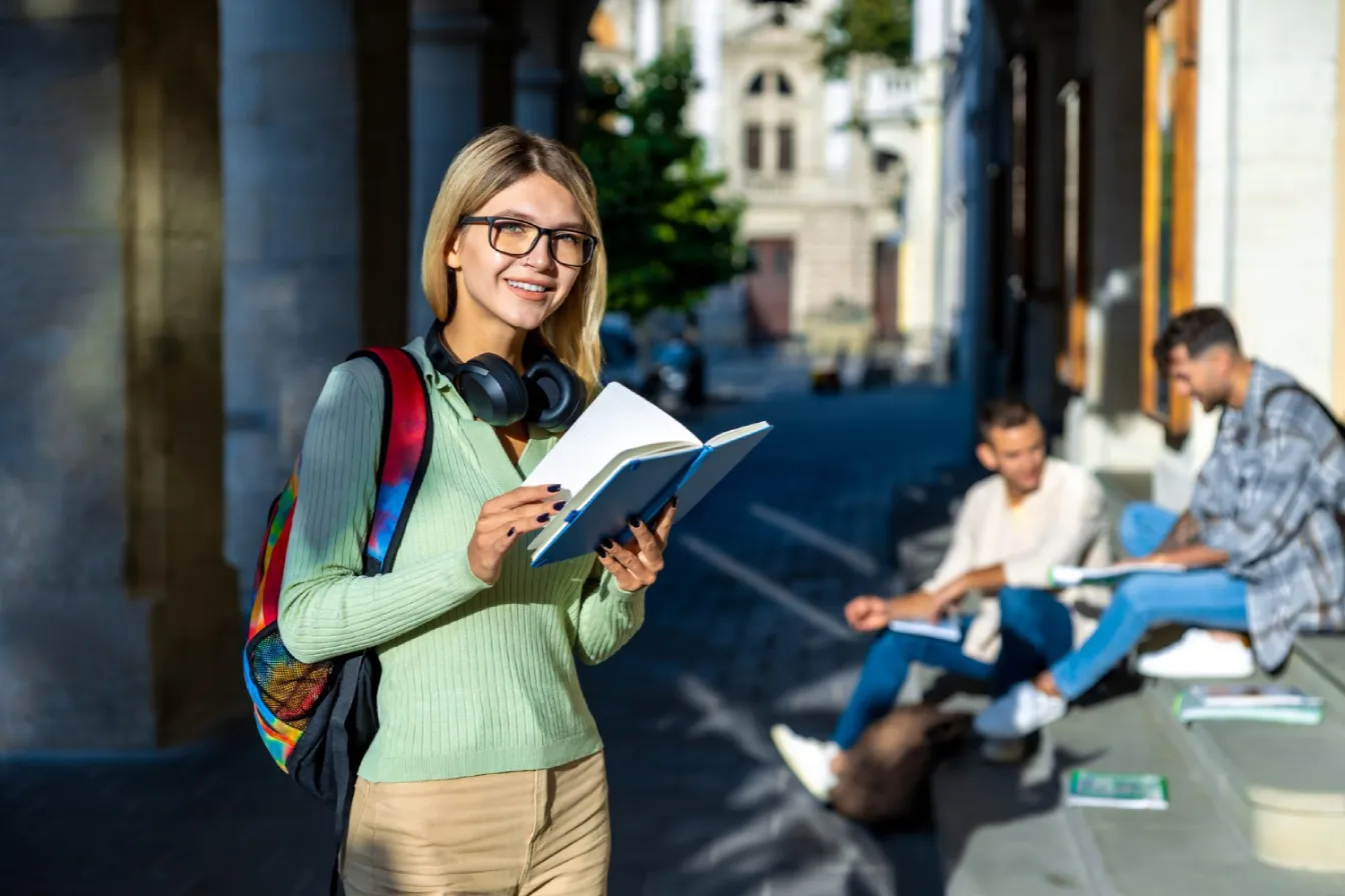 Pourquoi s’inscrire dans une école de commerce à Bordeaux ?